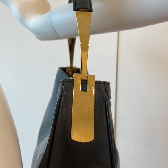 Vintage Gianni Versace Black LeatherPouchette - Picture 9 of 9